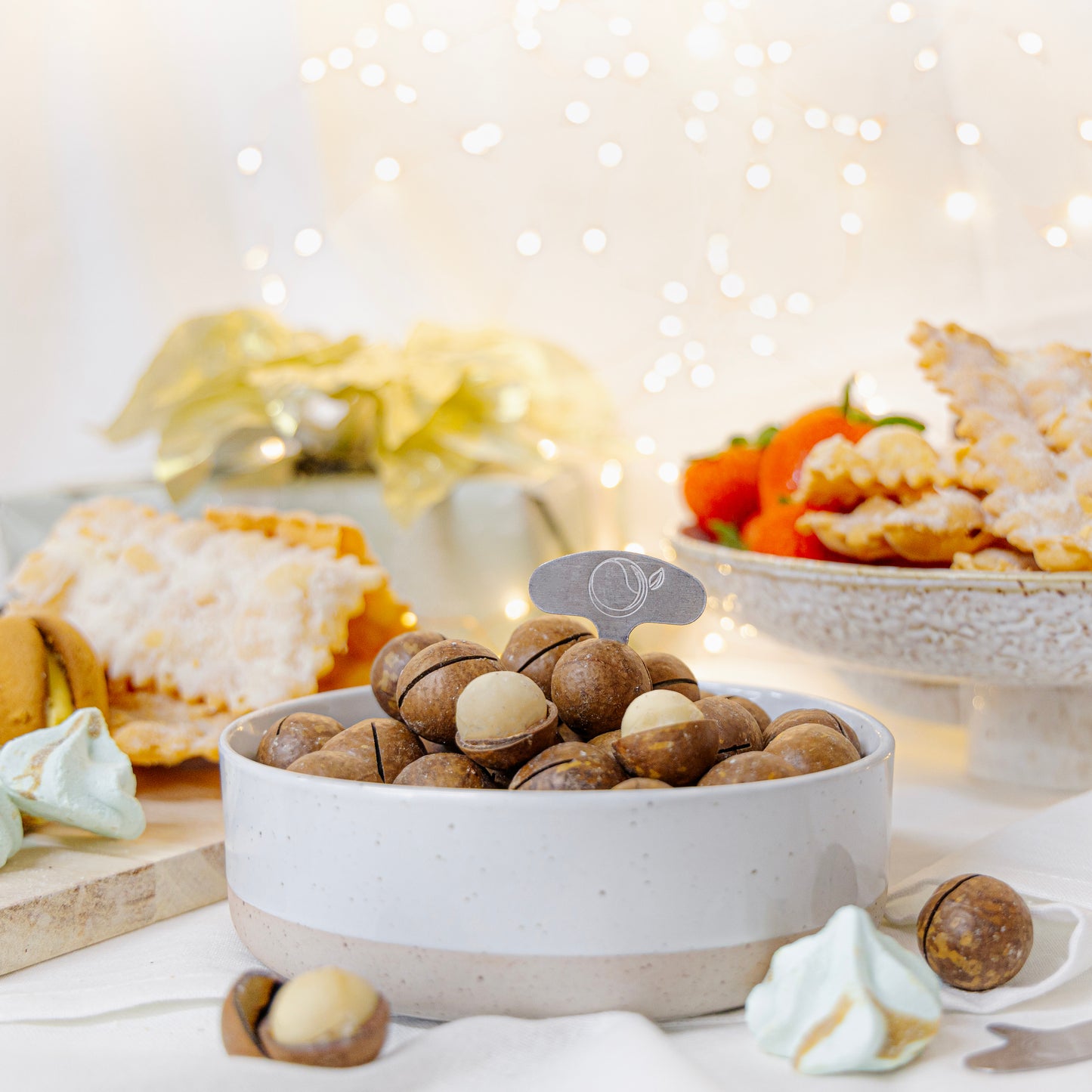 Golden Crunch Macadamias